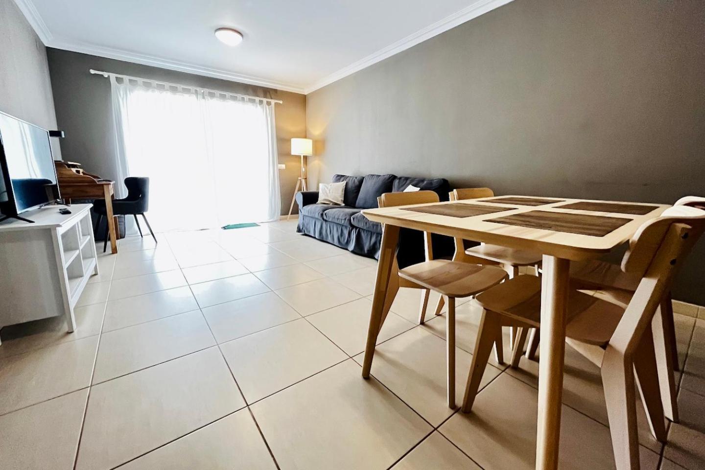Marta Apartment - Balcony, Patio, Pool Фехео Екстериор снимка